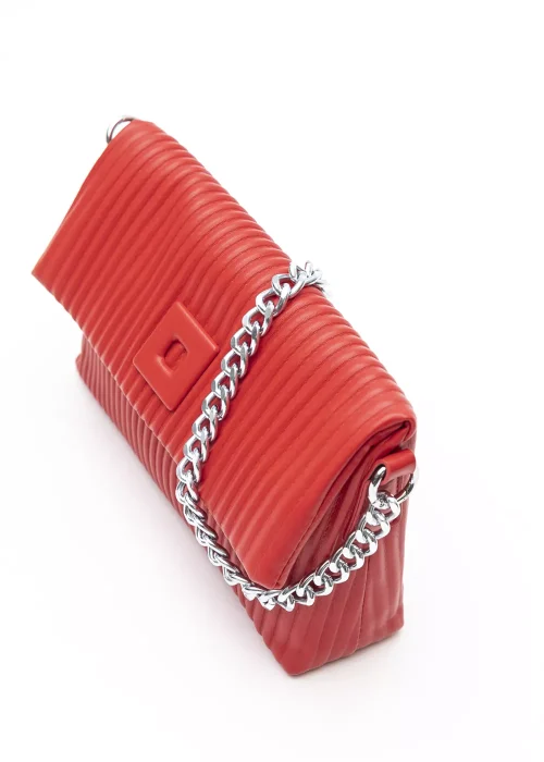 AB03 red 2 r1o19rzaqzmg8q1muozyvtnvwh5cjvflazfoccmhy0