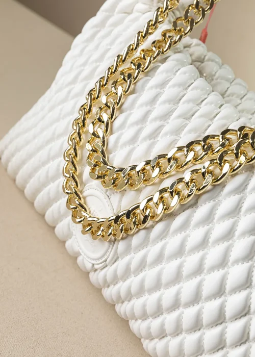 CA07 white 2