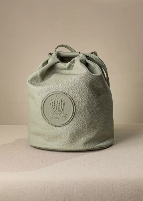 FE213 light green 1