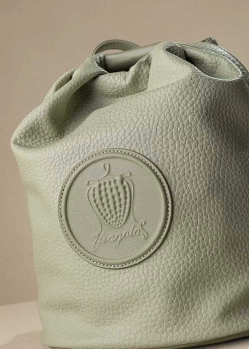 FE213 light green 2