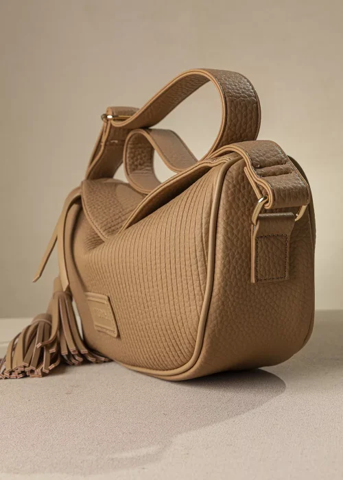 FE218 camel 2
