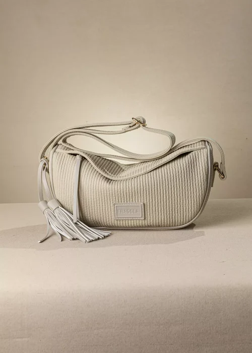 FE218 ivory 1