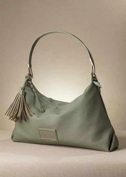 FE228 T light green 1