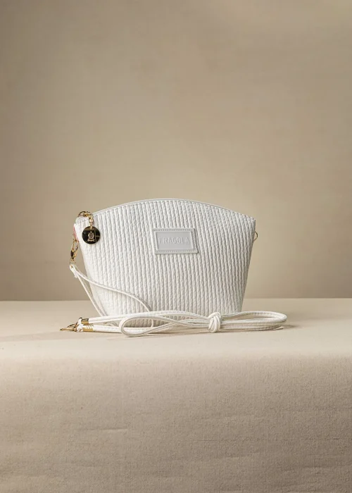 PC018 S white 1